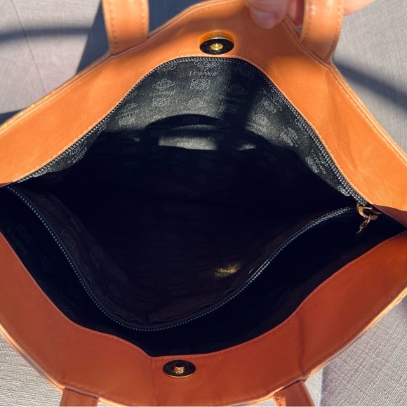 Loewe shiny tote bag suede leather - Picture 9 of 11